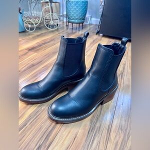 Steve Madden Black Leather Ankle Boots
